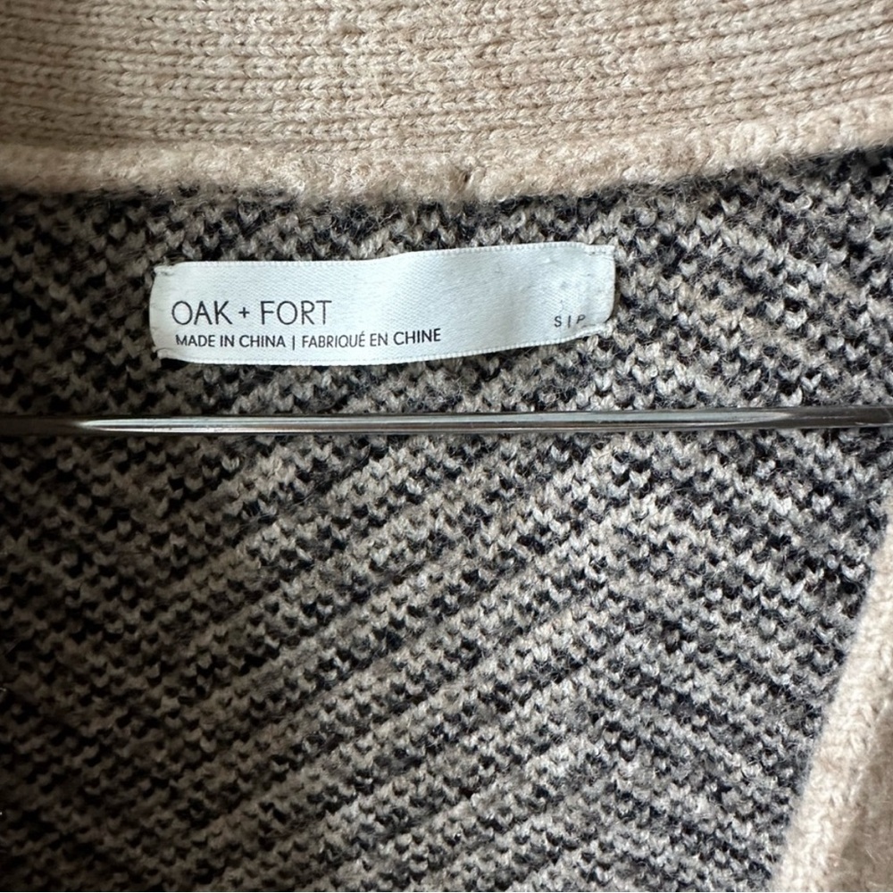 OAK + FORT Herringbone Brown Cardigan Sweater Sz small - Picture 6 of 13